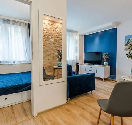 Apartment Uroczy Iii Blisko Morza *
